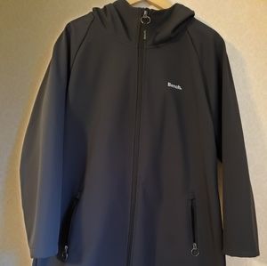 Bench Hooded long-length Softshell Jacket